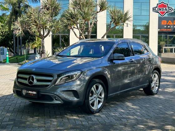 MERCEDES-BENZ GLA 200 1.6 CGI ENDURO 16V TURBO FLEX 4P AUTOMÁTICO MERCEDES-BENZ GLA 200 1.6 CGI ENDURO 16V TURBO FLEX 4P AUTOMÁTICO